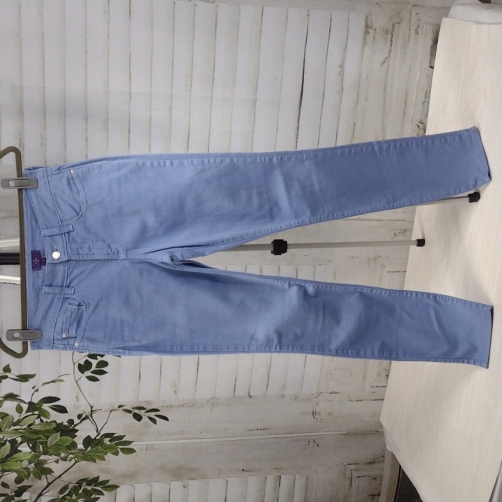 NYDJ Light Blue Denim Legging Jeans Size 2